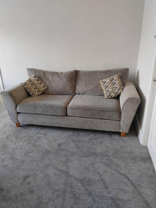 Cosy Brighouse 3 Bed House-Great For Contractors公寓 外观 照片